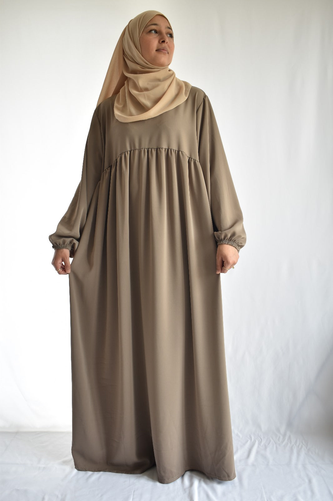 Abaya Hayet Soie de Médine